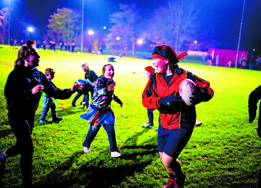 />
</figure>
<div class=