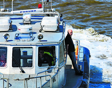  De watertaxi van Ameland.   Foto: Jan Spoelstra