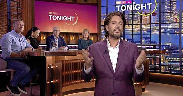  Humberto Tan is tot medio juni een van de presentatoren van het verdwijnende  RTL tonight , hij wisselt af met Leonie ter Braak en Beau van Erven Dorens. Foto: RTL